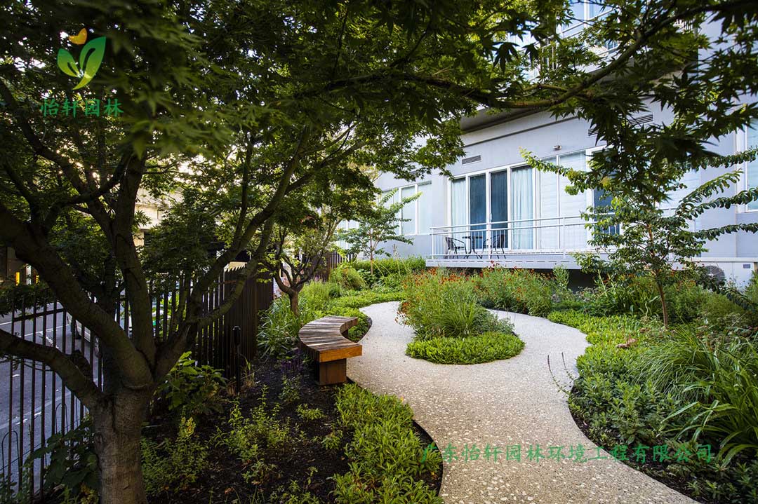 天河智慧城商業(yè)街小花園綠化工程實景圖